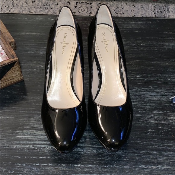 Cole Haan stilettos - Picture 2 of 4
